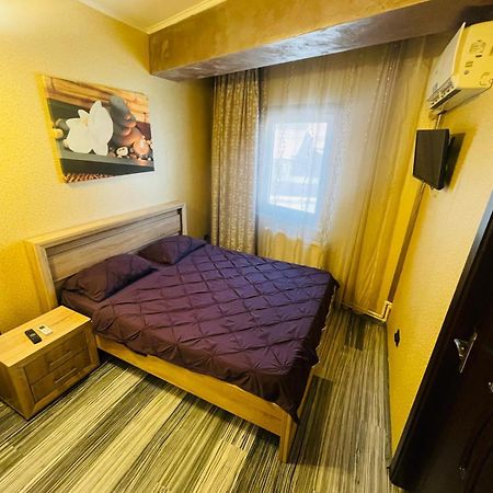 Urban Rez Suites Iasi Extérieur photo
